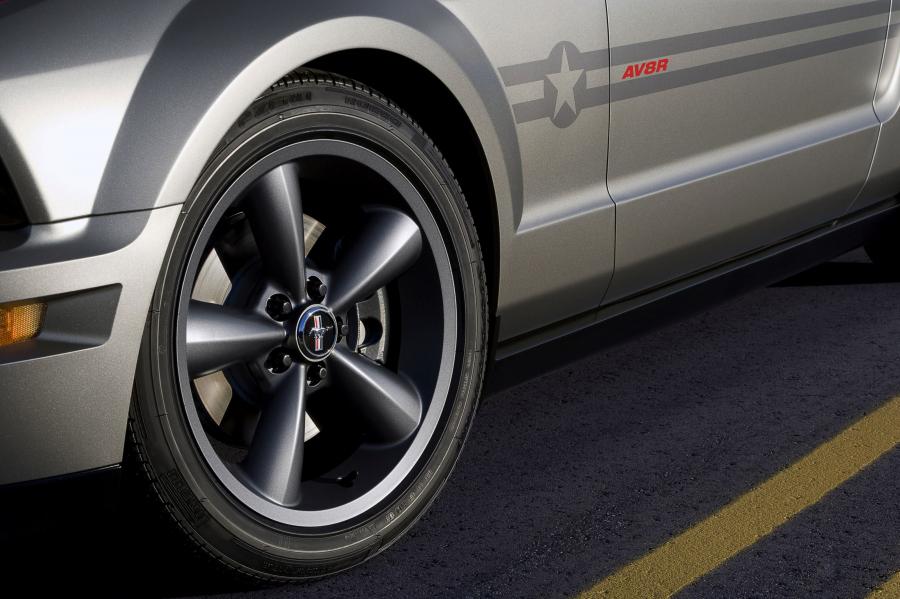  Ford Mustang AV8R 2008 года  (фото 8 из 16)